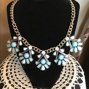 3/$15💐STATEMENT necklace